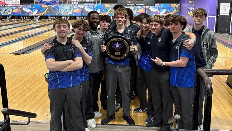 CEC Repeats as PCL Boys Bowling Champions