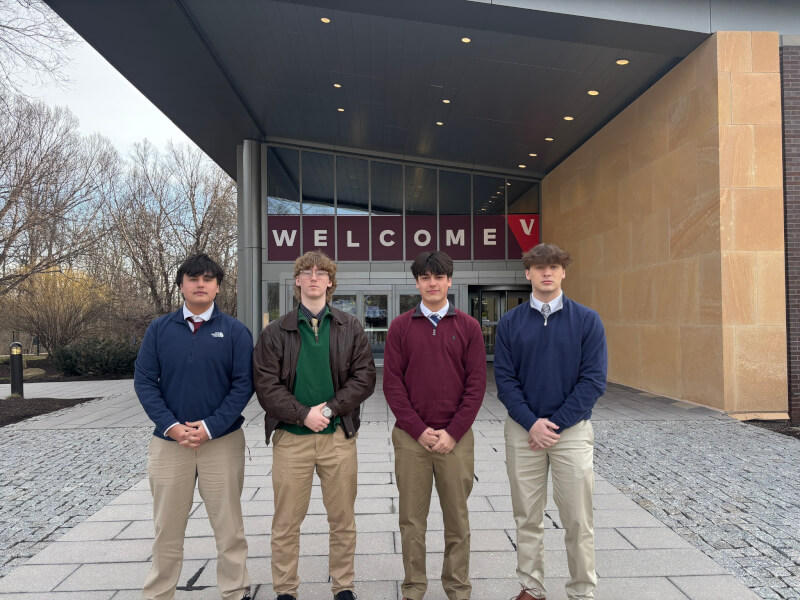 Four Seniors Represent CEC in Financial Literacy Competition
