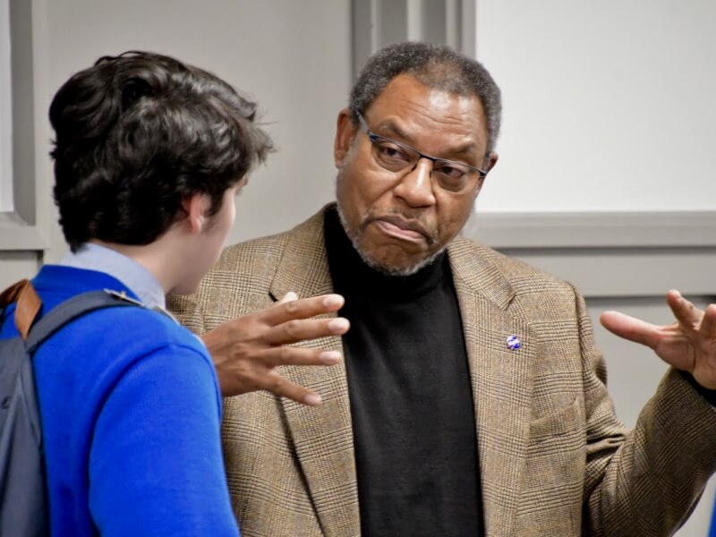 Derrick Pitts visits Conwell-Egan Catholic